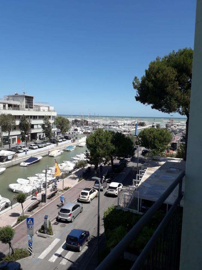 ריצ'יונה Hotel Marilena מראה חיצוני תמונה