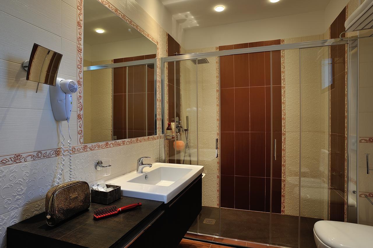 ריצ'יונה Hotel Marilena מראה חיצוני תמונה