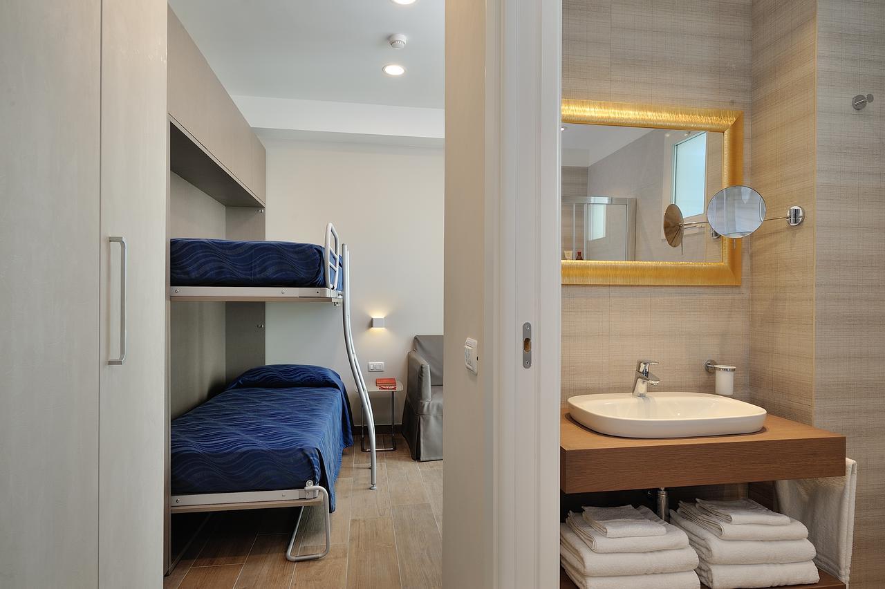 ריצ'יונה Hotel Marilena מראה חיצוני תמונה