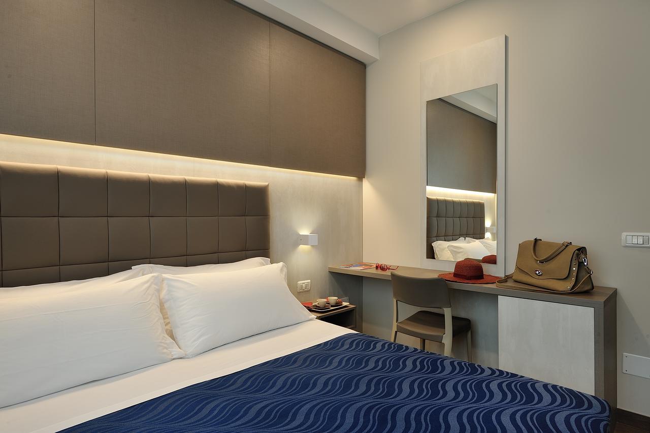 ריצ'יונה Hotel Marilena מראה חיצוני תמונה