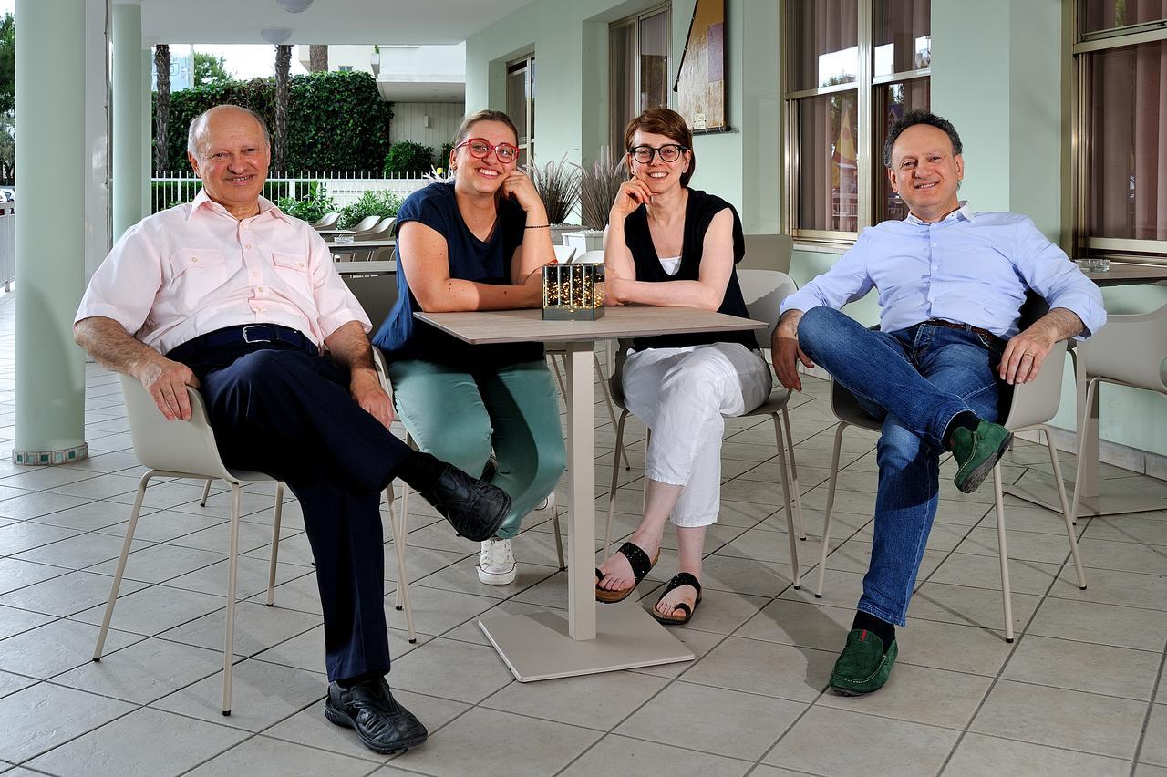 ריצ'יונה Hotel Marilena מראה חיצוני תמונה
